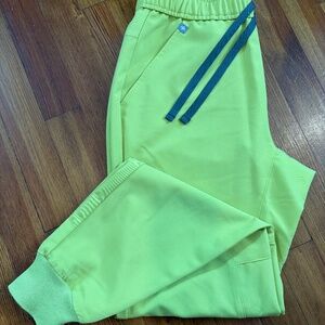 FIGS - Mens - Tansen pants - Limeade